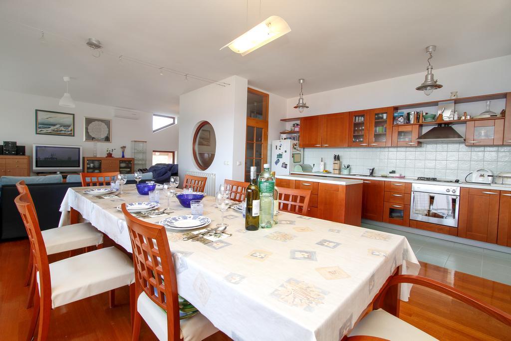 Apartman Lavanda Кали Экстерьер фото